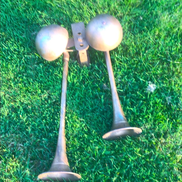 Vintage 1930’s Dual Trumpet hot rod/ Truck Horn - Picture 1 of 6